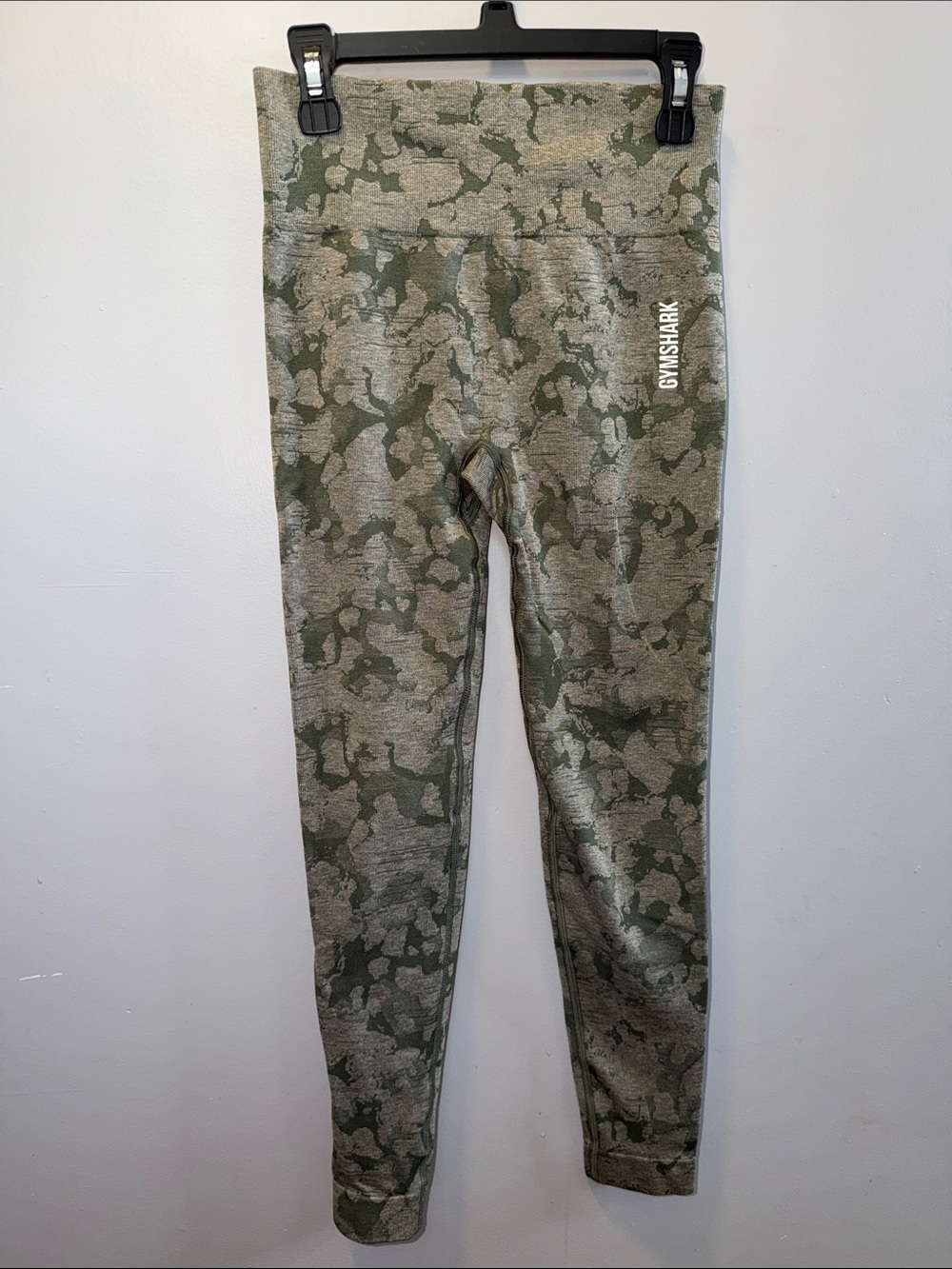 Gymshark Green Camo Seamless High Waisted Leggings Size S